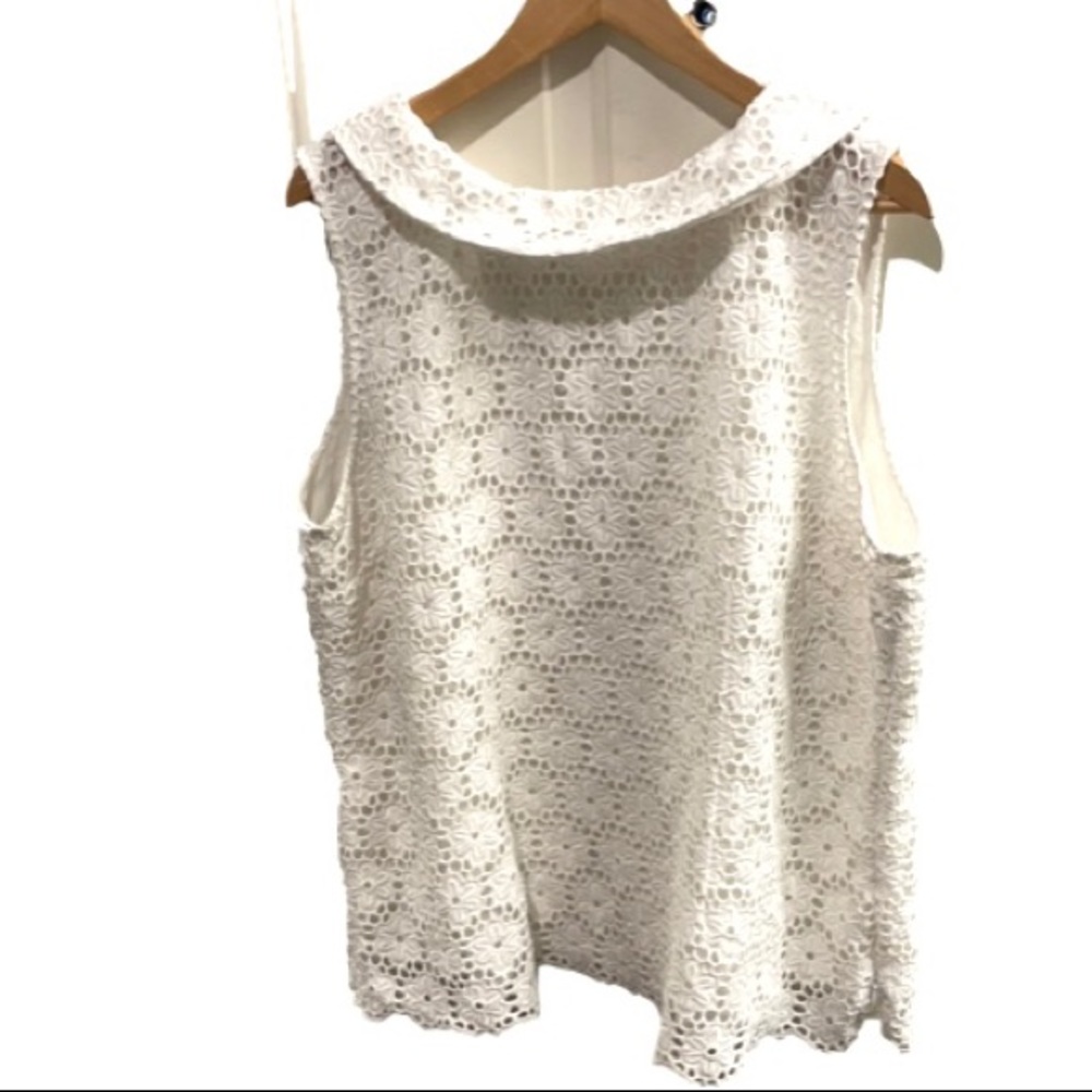 Talbots eyelit button back sleeveless top shirt 18